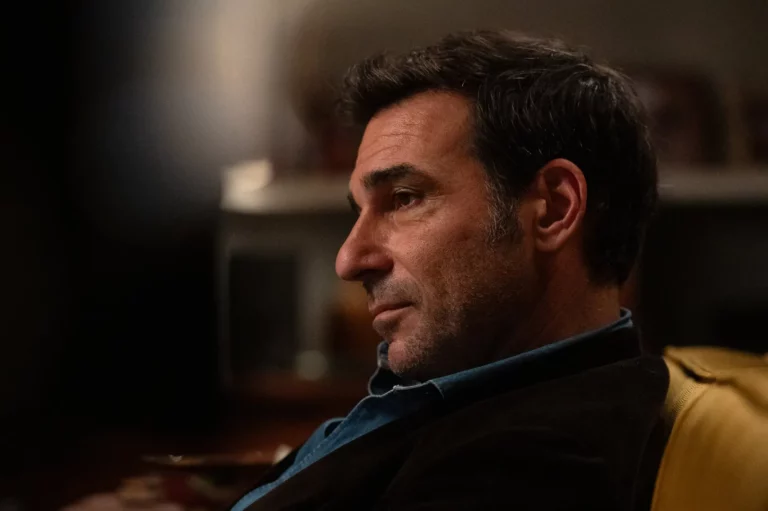 FOLLEMENTE is a movie distributed by Paradisofilms in The Netherlands, the picture shows scene 3