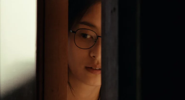 WINTER IN SOKCHO is a movie distributed by Paradisofilms in The Netherlands, the picture shows scene 4