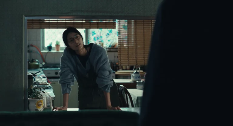 WINTER IN SOKCHO is a movie distributed by Paradisofilms in The Netherlands, the picture shows scene 5