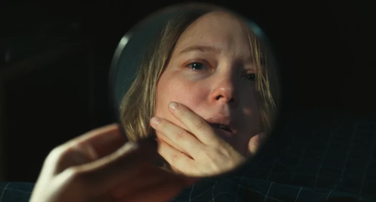 Scene 4 from the movie L INCONNUE distributed in the Netherlands by Paradisofilms.