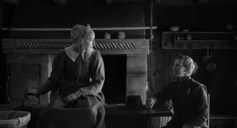Scene 1 from the movie ROSE distributed in the Netherlands by Paradisofilms.