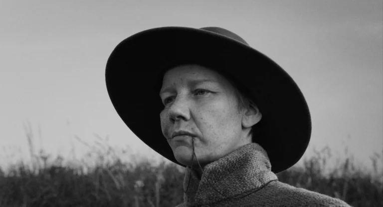 Scene 4 from the movie ROSE distributed in the Netherlands by Paradisofilms.